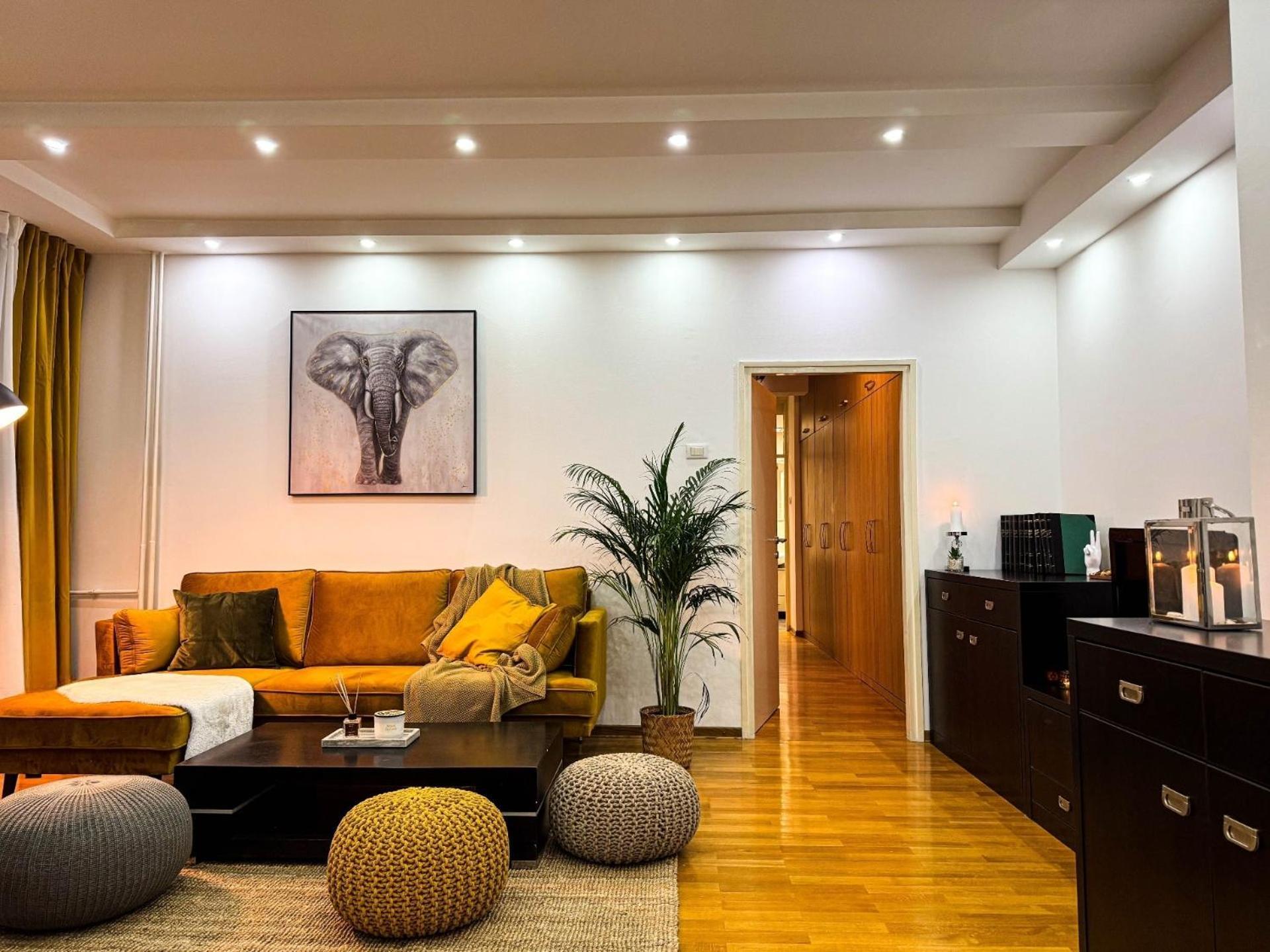 Appartamento Big Company Old Town Treasure Renovated Belgrado Esterno foto